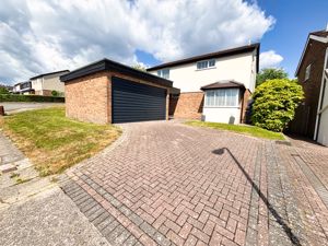 Photo 27- click for photo gallery